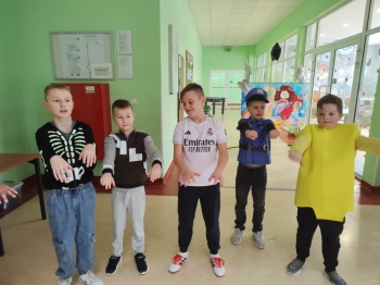 a13b3d74-6881-441c-97df-0f4061c19109