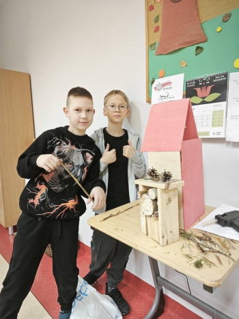 649729024_896538176594377_5793663546390501504_n