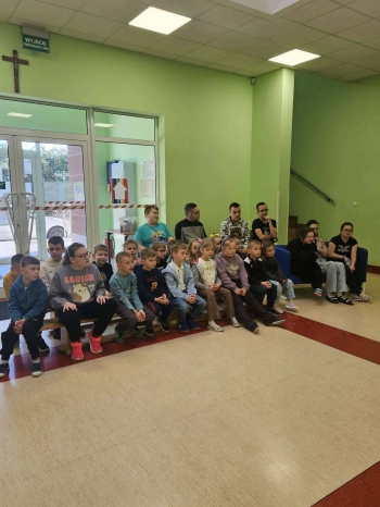 668126301_919563480958513_7234433435257087564_n