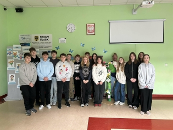 8a1d7320-dcde-4b4a-b552-371a312c94bb