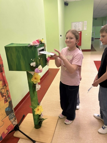 aef61d57-a705-441d-9b72-7bbd235dfa50