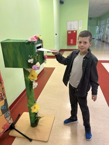 8767ffb5-3b1c-4e3d-a718-91258cac63e3